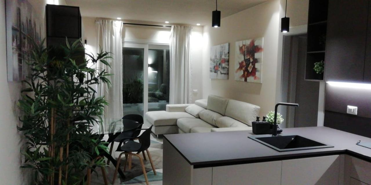 Town-Beach Home Civitanova Marche Εξωτερικό φωτογραφία