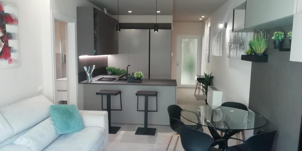 Town-Beach Home Civitanova Marche Εξωτερικό φωτογραφία